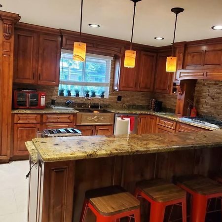 Spacious West El Paso 19 Min From Airport, Fort Bliss Military Base ภายนอก รูปภาพ